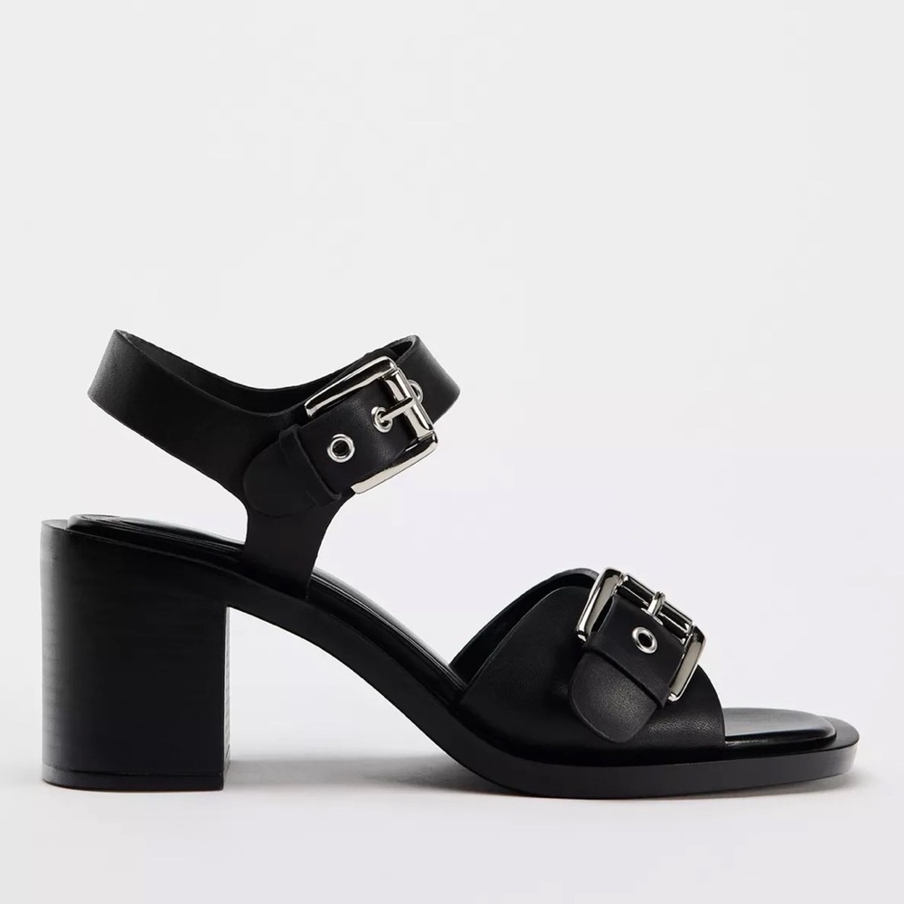 NWT ZARA Black Leather Chunky heel buckle sandals size 9 EUR 40